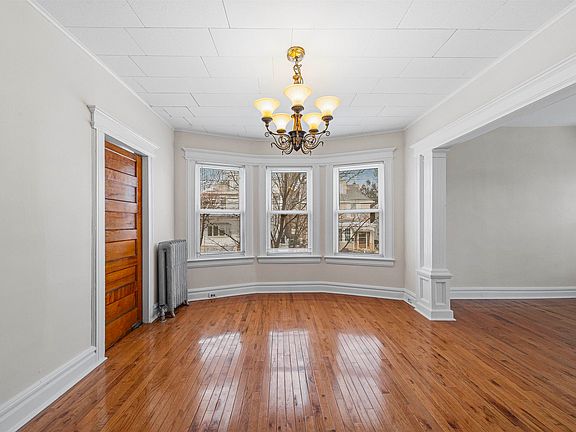 4th image of 287 Hornblower Ave #1F