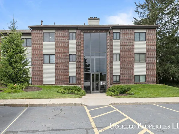 3406 Devonwood Hls NE APT E, Grand Rapids, MI 49525