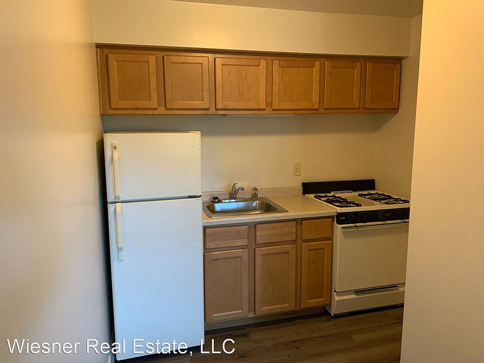 2nd image of 1500 S 92nd St #13