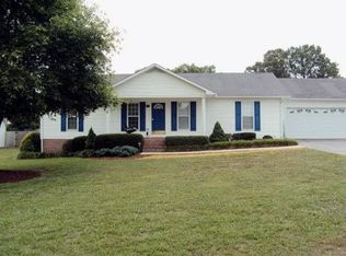 817 Lindsey Ln, Cookeville, TN 38501