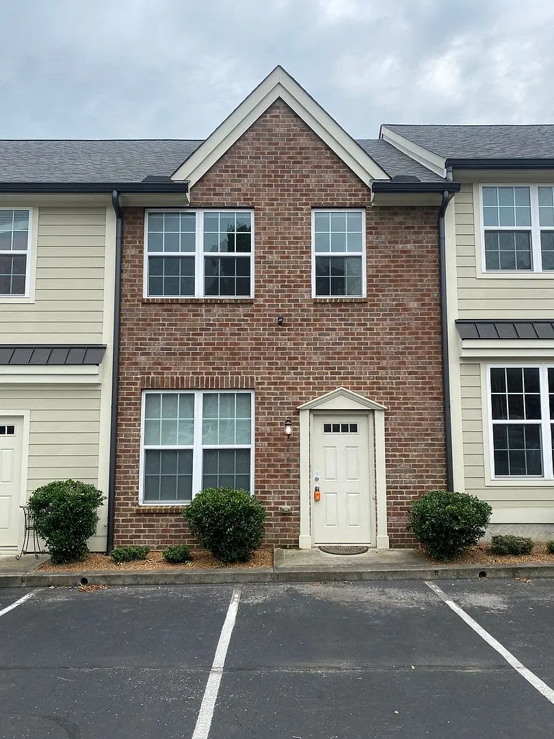 East Nashville Townhome For Rent! — Photo 2