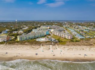 9201 Coast Guard Rd #B105, Emerald Isle, NC 28594