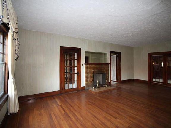 5th image of 4609 Washington Pike