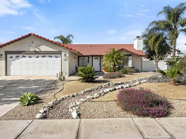 1124 N Sandalwood Ave, Rialto, CA 92376