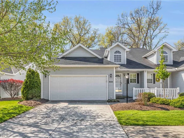 30331 Sugar Sand Ln, North Olmsted, OH 44070