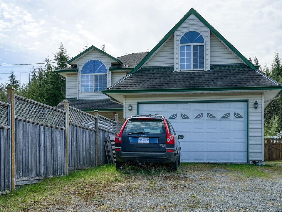 1st image of 5000 Beaver Harbour Rd