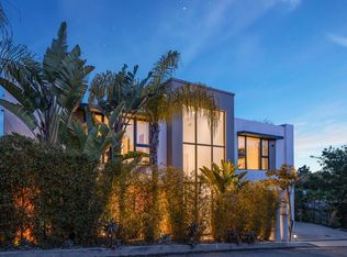 1172 Linda Flora Dr, Los Angeles, CA 90049