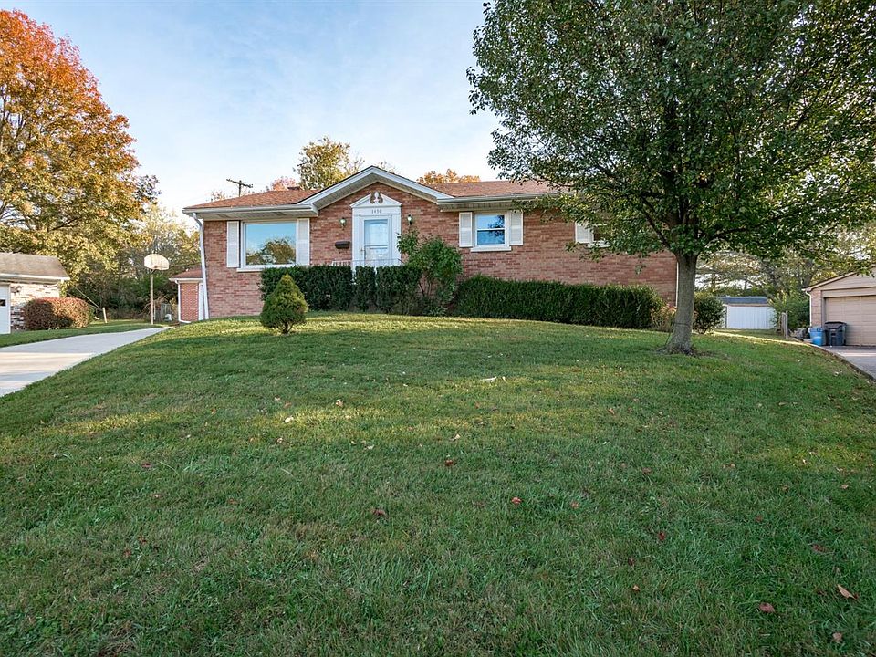 1st image of 3450 Elmendorf Cir