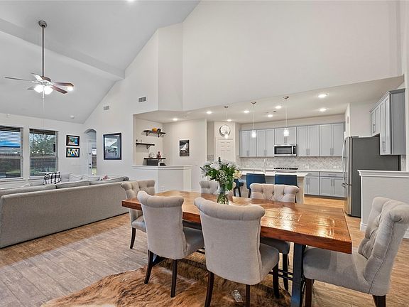 5th image of 23838 Northwood Terrace Lane