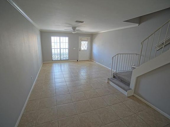 3rd image of 3352 W Wyoming Cir