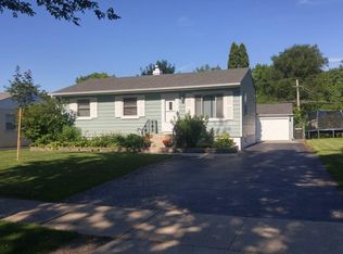 510 Kenwood Ave, West Chicago, IL 60185