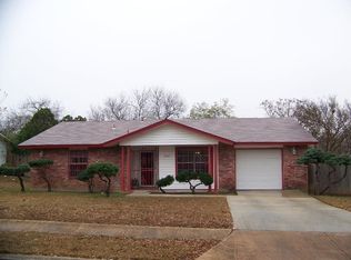 9422 Shields Dr, San Antonio, TX 78245