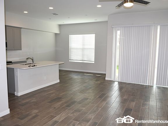 2nd image of 3032 N 37th Pl