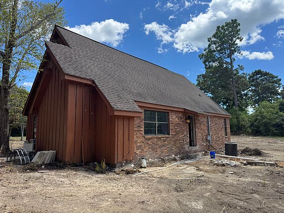 3rd image of 9 Hughes Rd