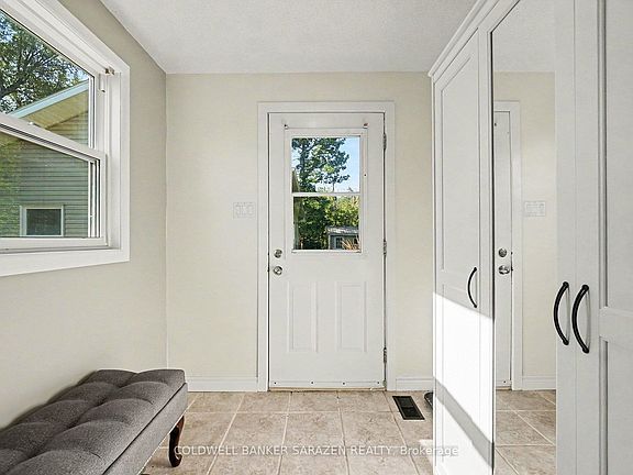 5th image of 86 Towey Ln
