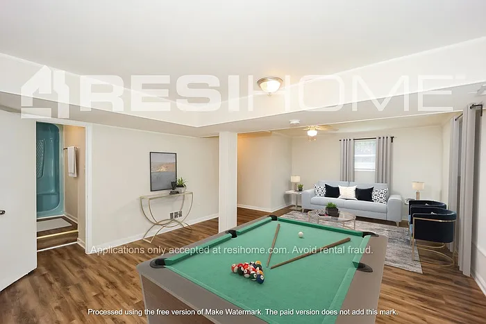 724 Dixon Rd — Photo 10