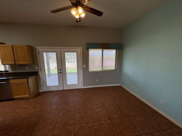 7405 E Sycamore Run Pl