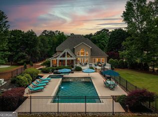 105 Hidden Springs Ln, Peachtree City, GA 30269