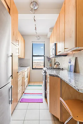 Sold by Compass | media 11