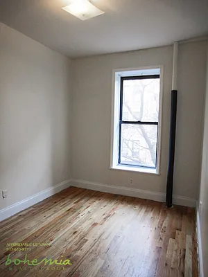 Rented by Bohemia Realty Group | media 32