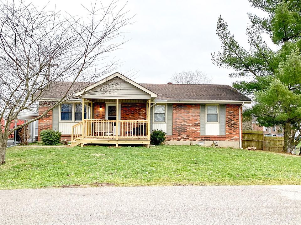 1st image of 800 Ellen Ave