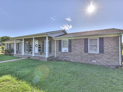 703 Dow Dr, Shelbyville, TN, 37160