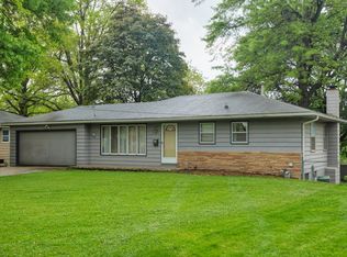1404 Elder Ln, Des Moines, IA 50315