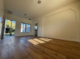 12101 Freeman Ave, Hawthorne, CA 90250