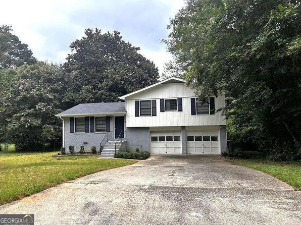 120 Mossy Brook Dr, Stockbridge, GA 30281