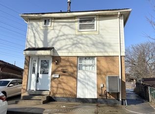 6 Damascus Dr, Toronto, ON M9V4G1