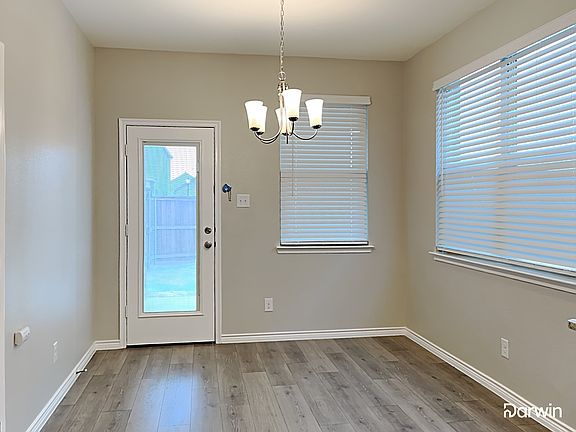 5th image of 2337 Larimar Dr