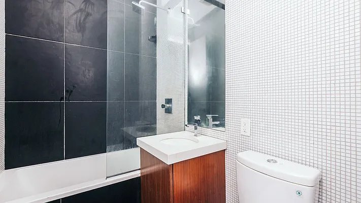 Rented by Nooklyn NYC LLC | media 24