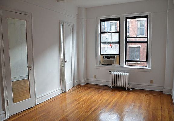 4th image of 30 W 90th St APT 3D