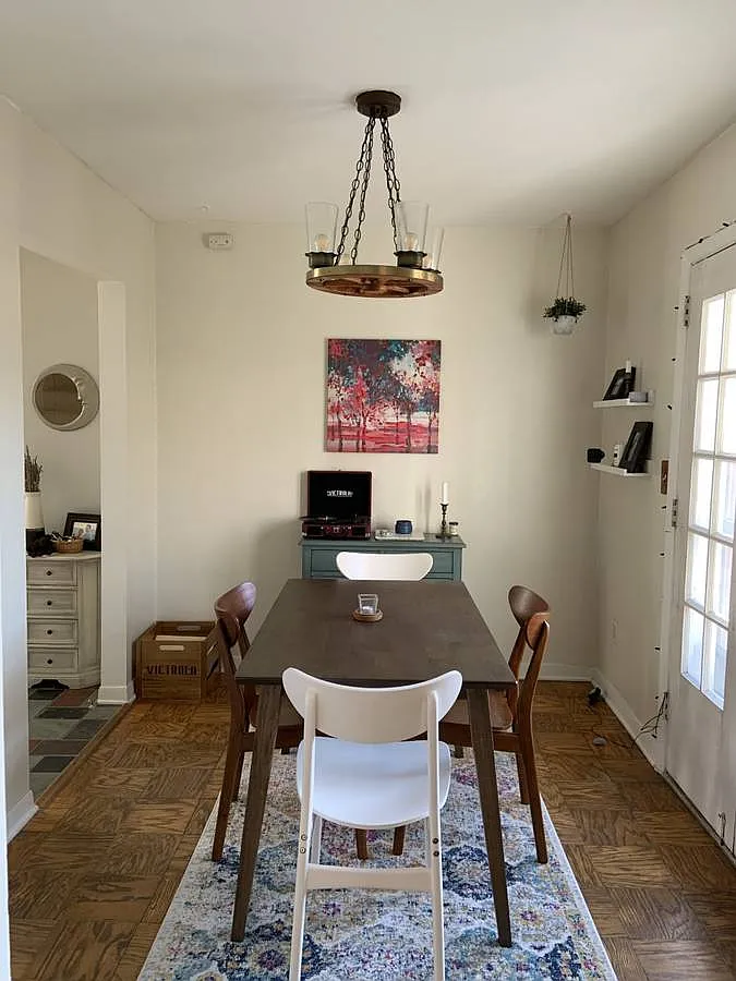 2 bed, 1950 sqft, $1,500 — Photo 4
