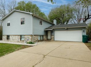 1919 S Denene St, Wichita, KS 67209