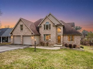 459 Forest Ridge Rd, Indiana, PA 15701