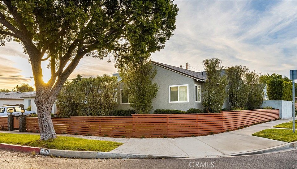 1st image of 3778 W 175th St