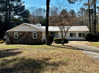 125 Lantern Ridge Dr, Alpharetta, GA 30009