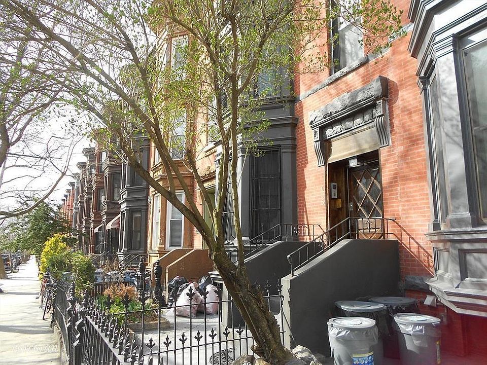 1st image of 693 Degraw St #2
