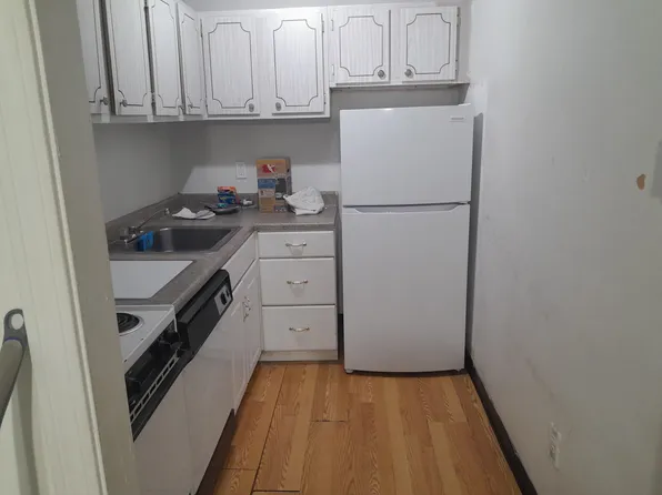 72 Barrett St, Northampton, MA