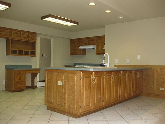 5th image of 433 Allonby Dr