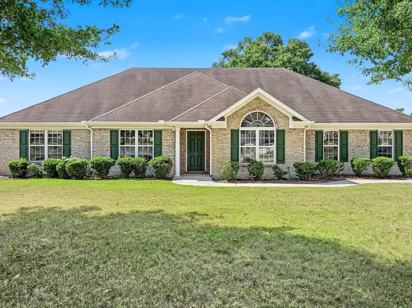 21526 Silver Oaks Cir, Athens, AL 35613
