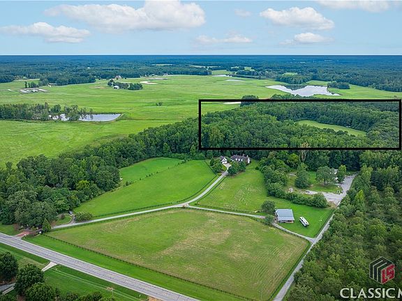 2nd image of 5453 Hog Mountain Road