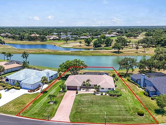 3rd image of 3504 Wilderness Blvd W