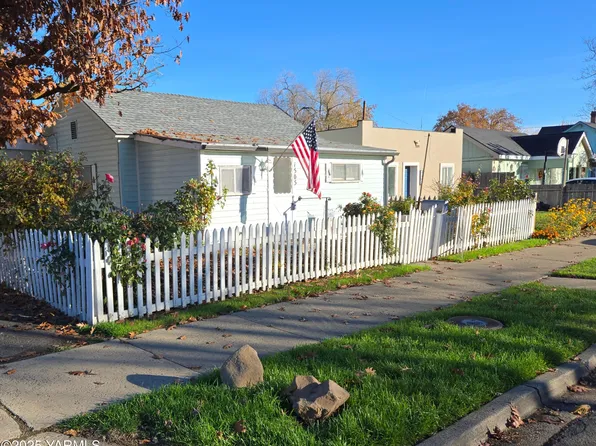 1505 Fairbanks Ave, Yakima, WA 98902