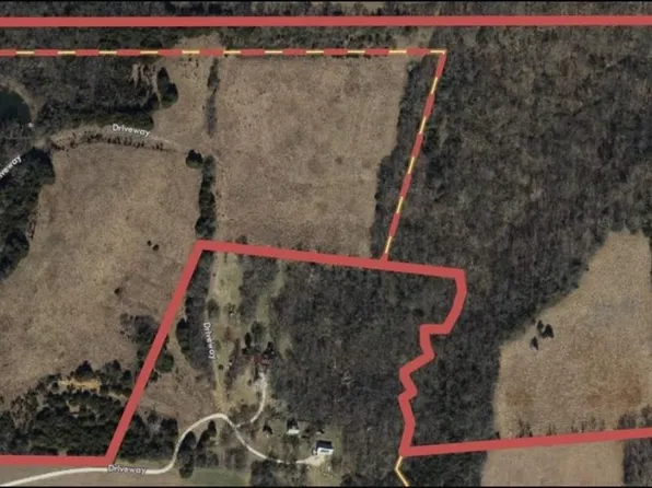 2100 SE Woodring Rd, Tecumseh, KS 66542