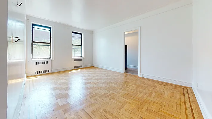 Rented by Bond New York | media 2