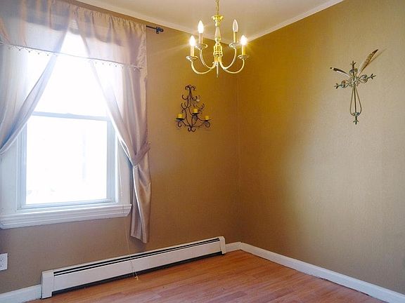 2nd Floor Dining Room