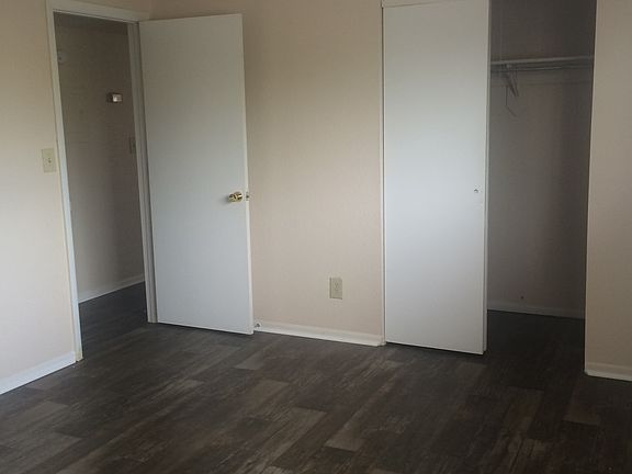 2nd image of 6533 51st Ave N APT 140