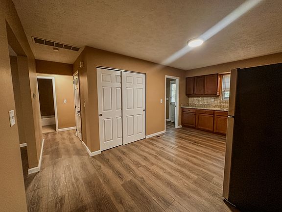 3rd image of 26 Blackwell Ct #A